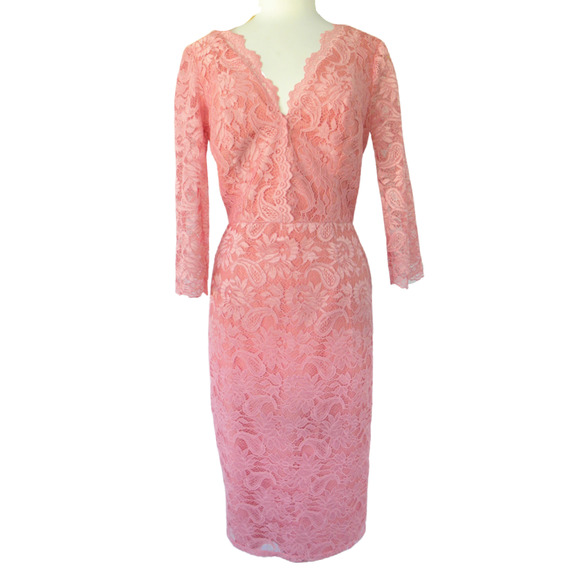Maggy London NWT Pink V-Neck Lace Midi Dress 3/4 Sleeves Size 10 Blush Pink - Picture 2 of 11